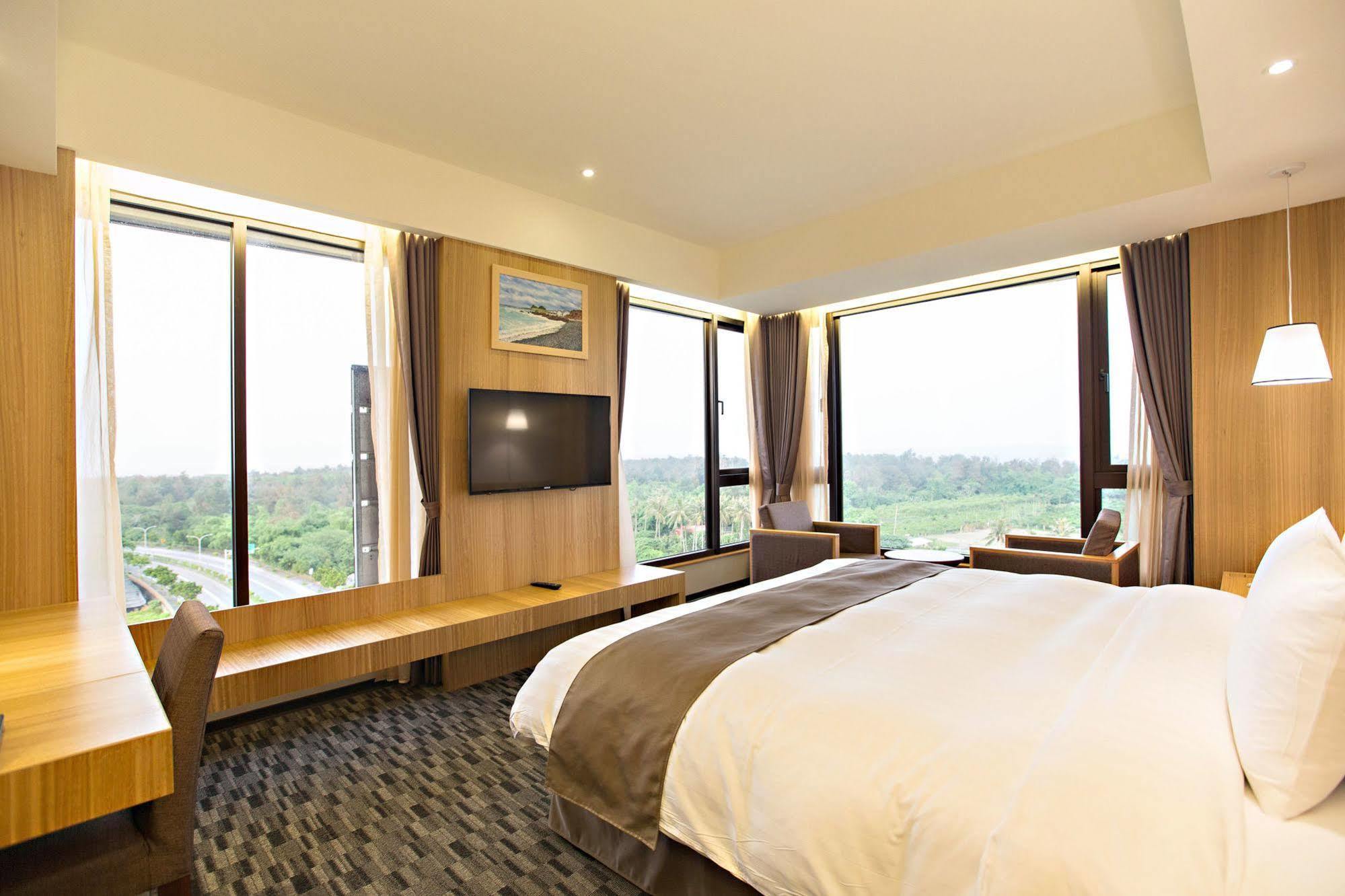 Kaishen Starlight Hotel T'ai-tung Dış mekan fotoğraf