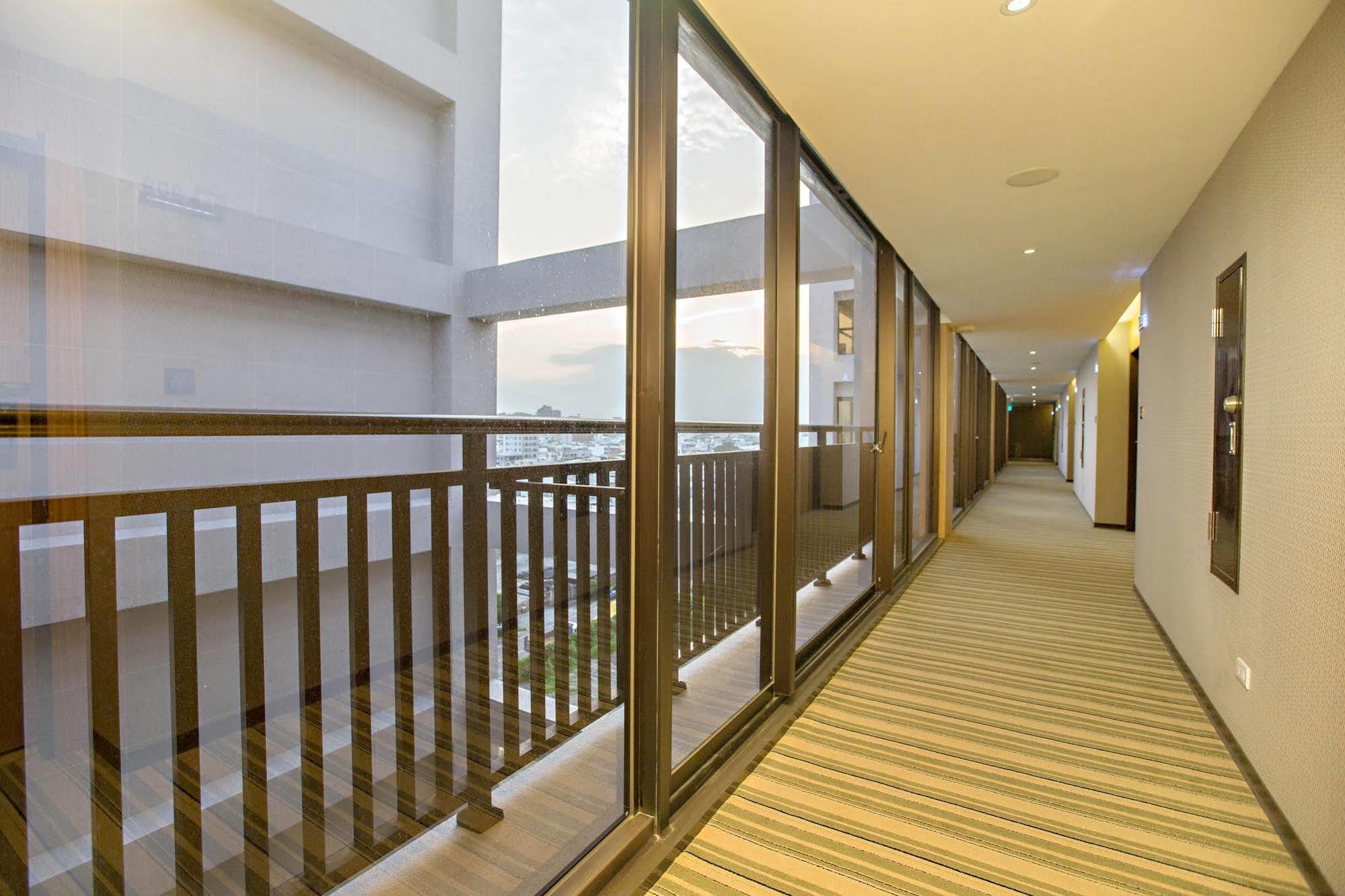 Kaishen Starlight Hotel T'ai-tung Dış mekan fotoğraf