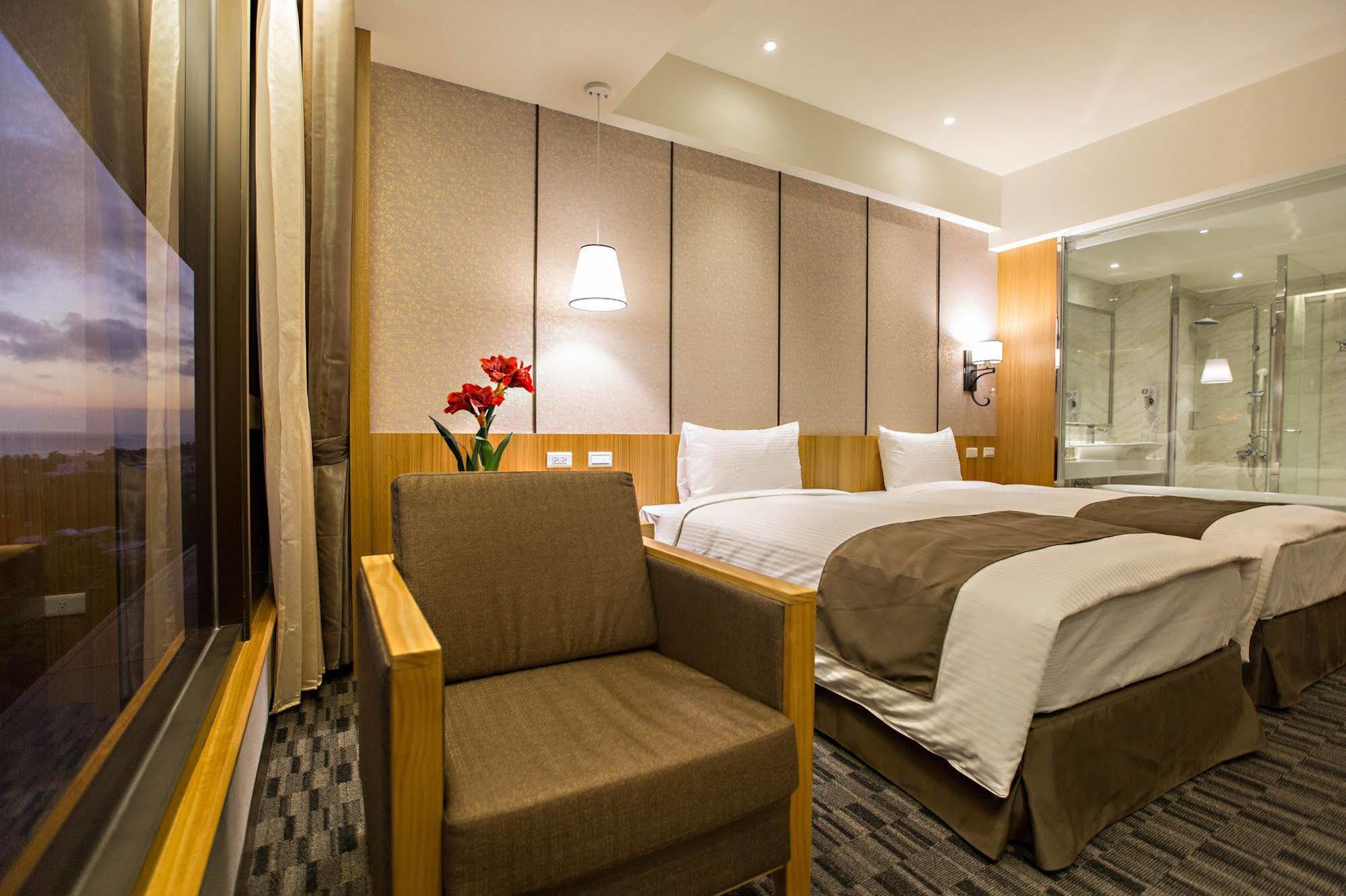Kaishen Starlight Hotel T'ai-tung Dış mekan fotoğraf